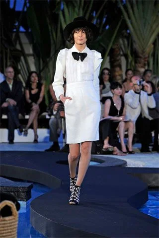 Look 7